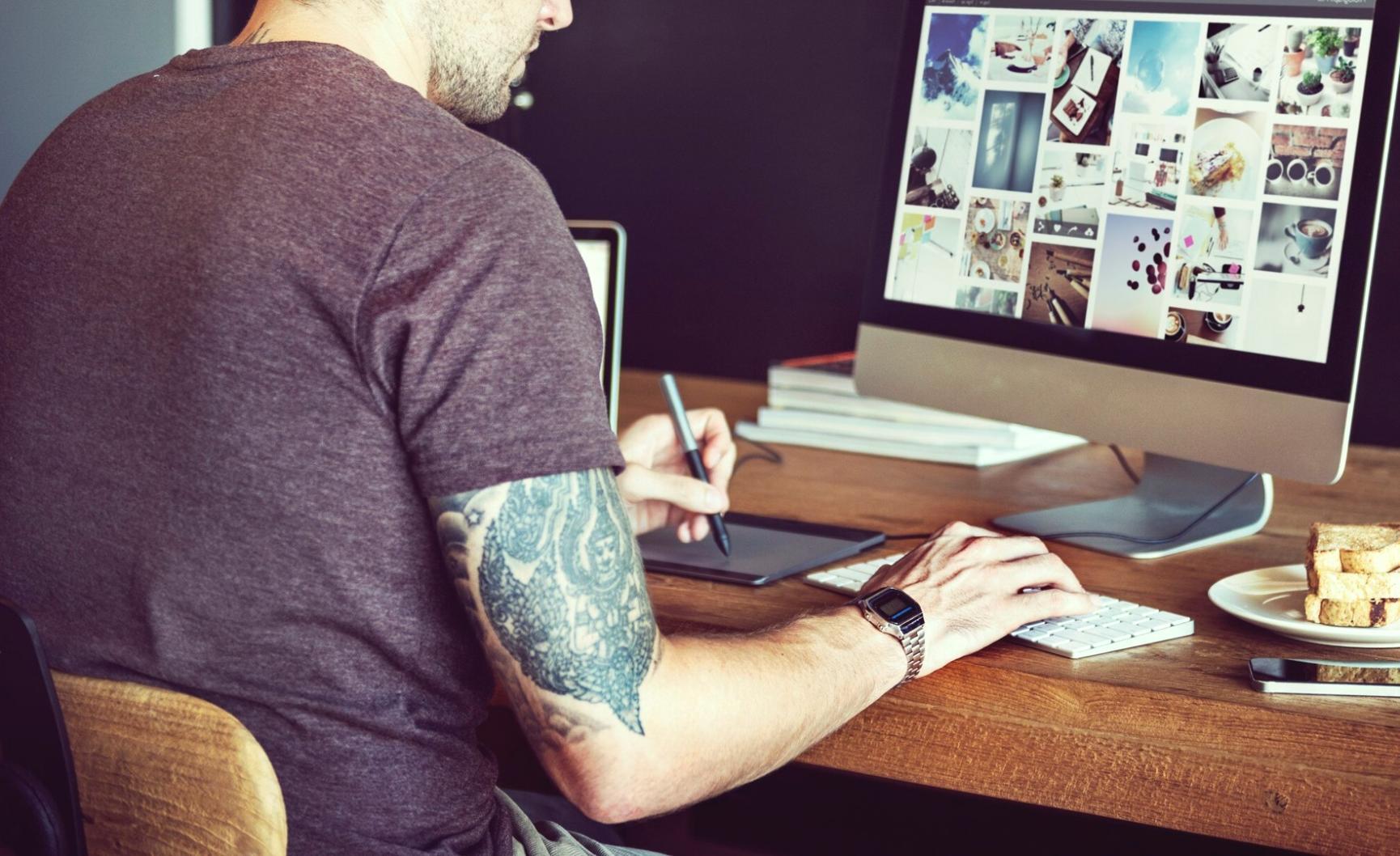 SEO research and analysis workspace